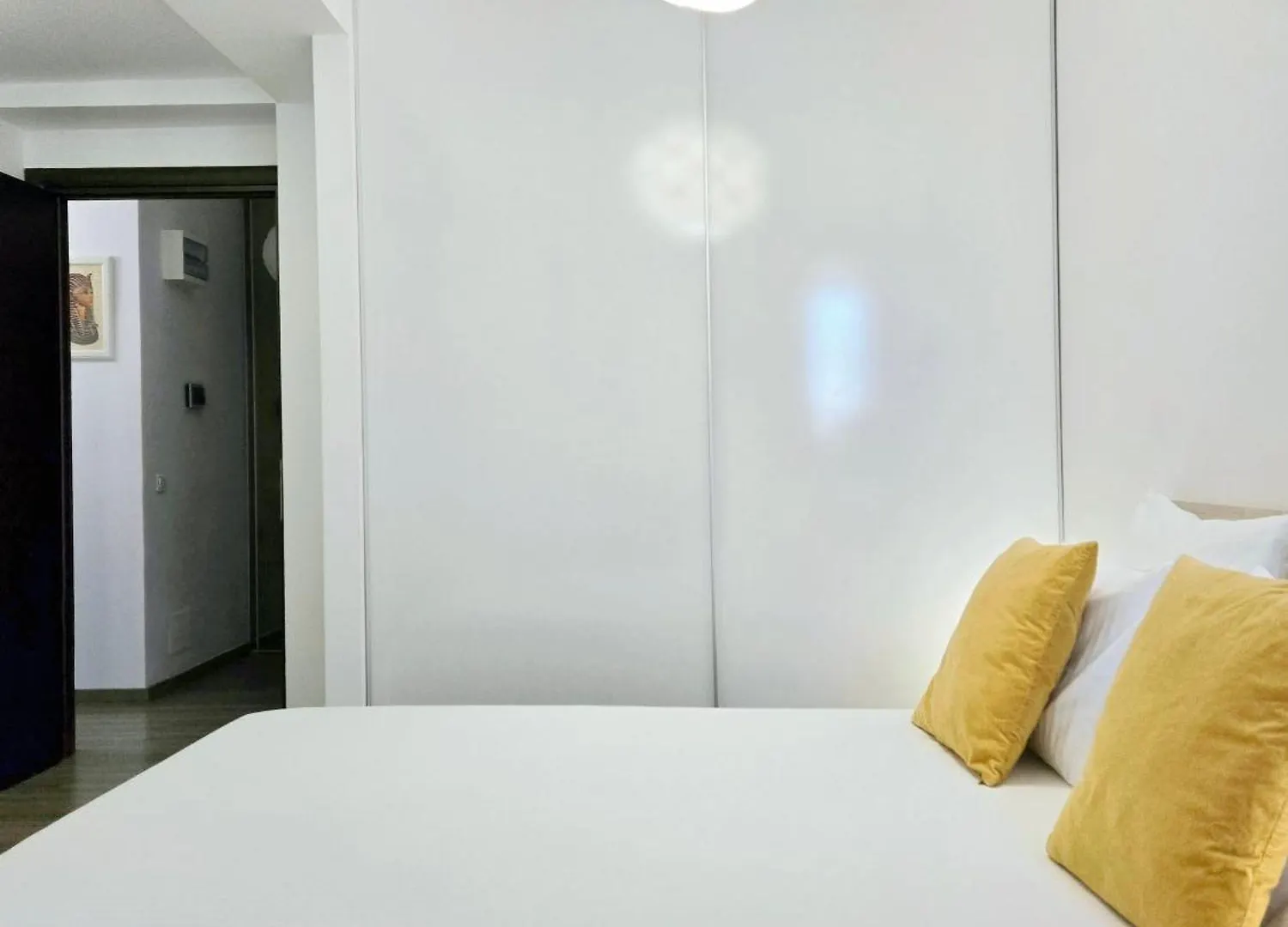 Vr2 Central Apartment Bucharest